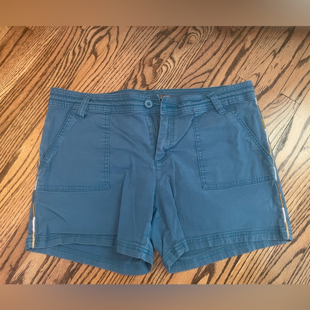 Prana women’s shorts